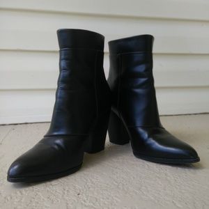 Woman's black boots